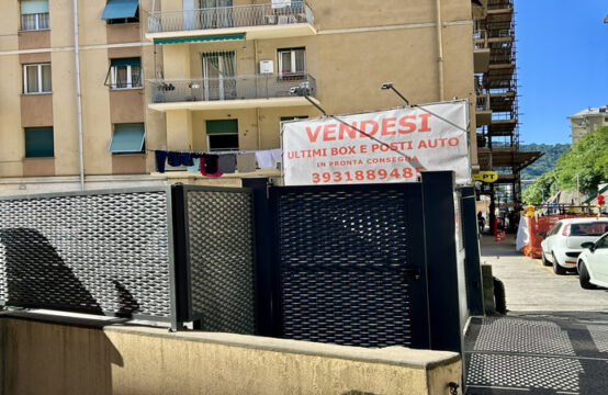 ULTIMO POSTO AUTO GRANDE IN VIA PIACENZA